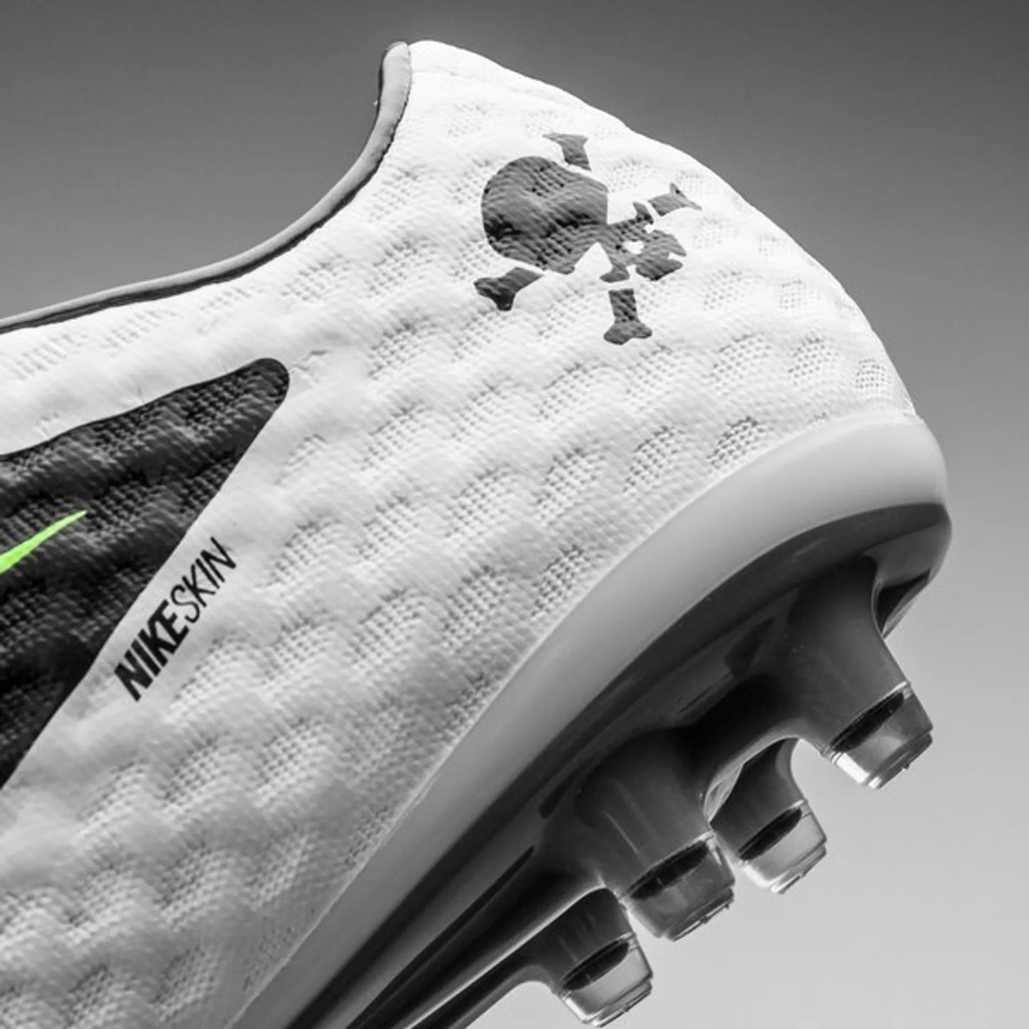 Nike Hypervenom Phantom